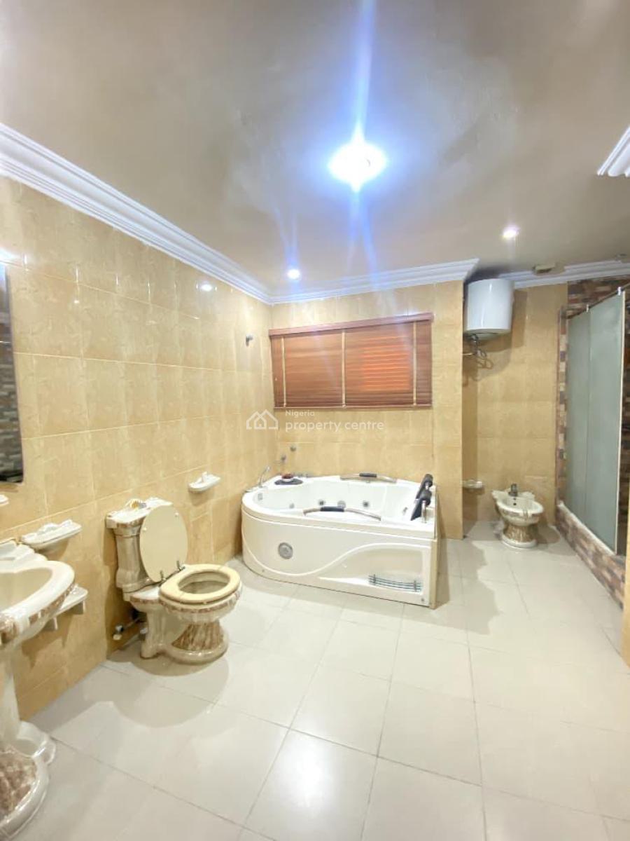 Luxury Hotel with Swimming Pool, Phase 1, Lekki, Lagos, Hotel / Guest House for Rent