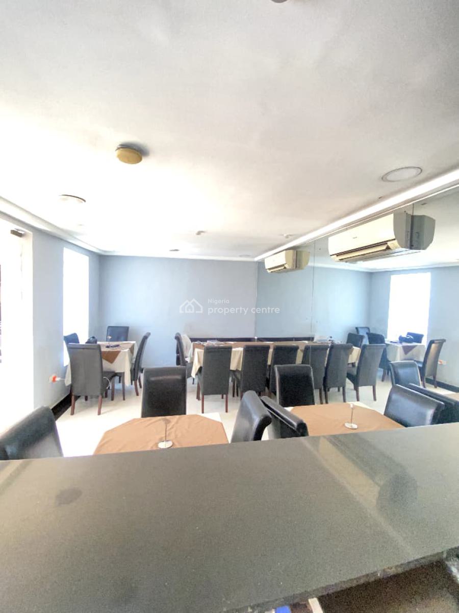 Luxury Hotel with Swimming Pool,bar in a Secure Estate, Lekki Phase 1, Lekki, Lagos, Hotel / Guest House for Rent