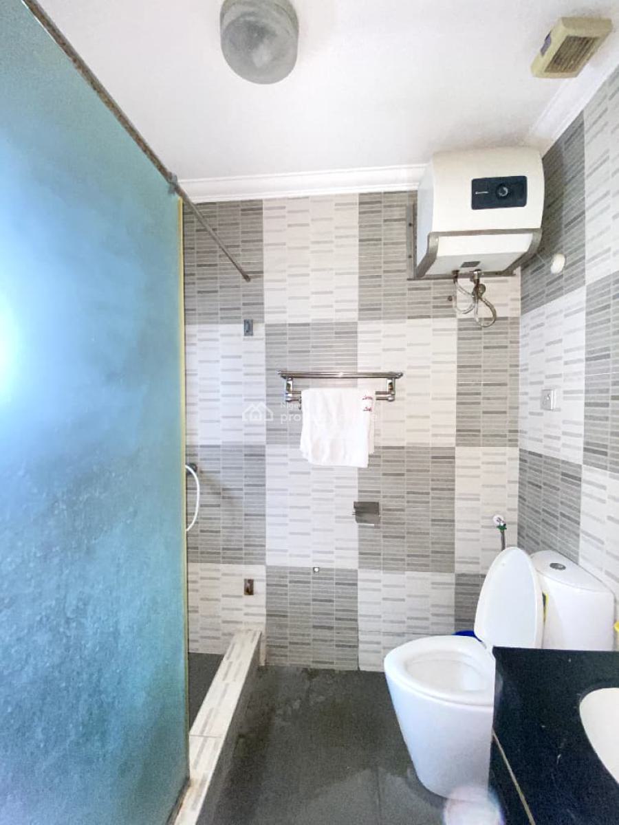 Luxury Hotel with Swimming Pool,bar in a Secure Estate, Lekki Phase 1, Lekki, Lagos, Hotel / Guest House for Rent
