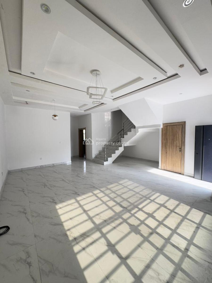 Massive 3 Bedroom Terrace Duplex., Abraham Adesanya, Lekki Phase 2, Lekki, Lagos, Terraced Duplex for Sale