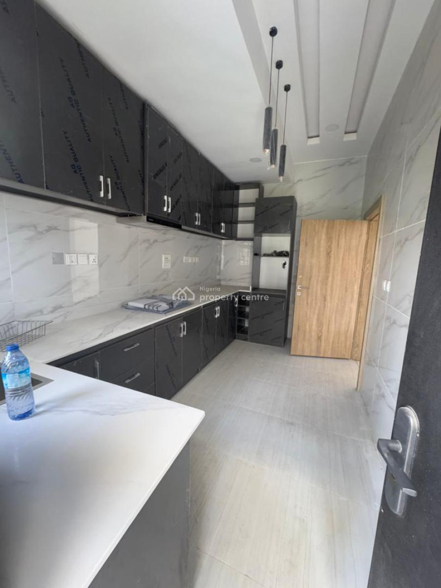 Massive 3 Bedroom Terrace Duplex., Abraham Adesanya, Lekki Phase 2, Lekki, Lagos, Terraced Duplex for Sale
