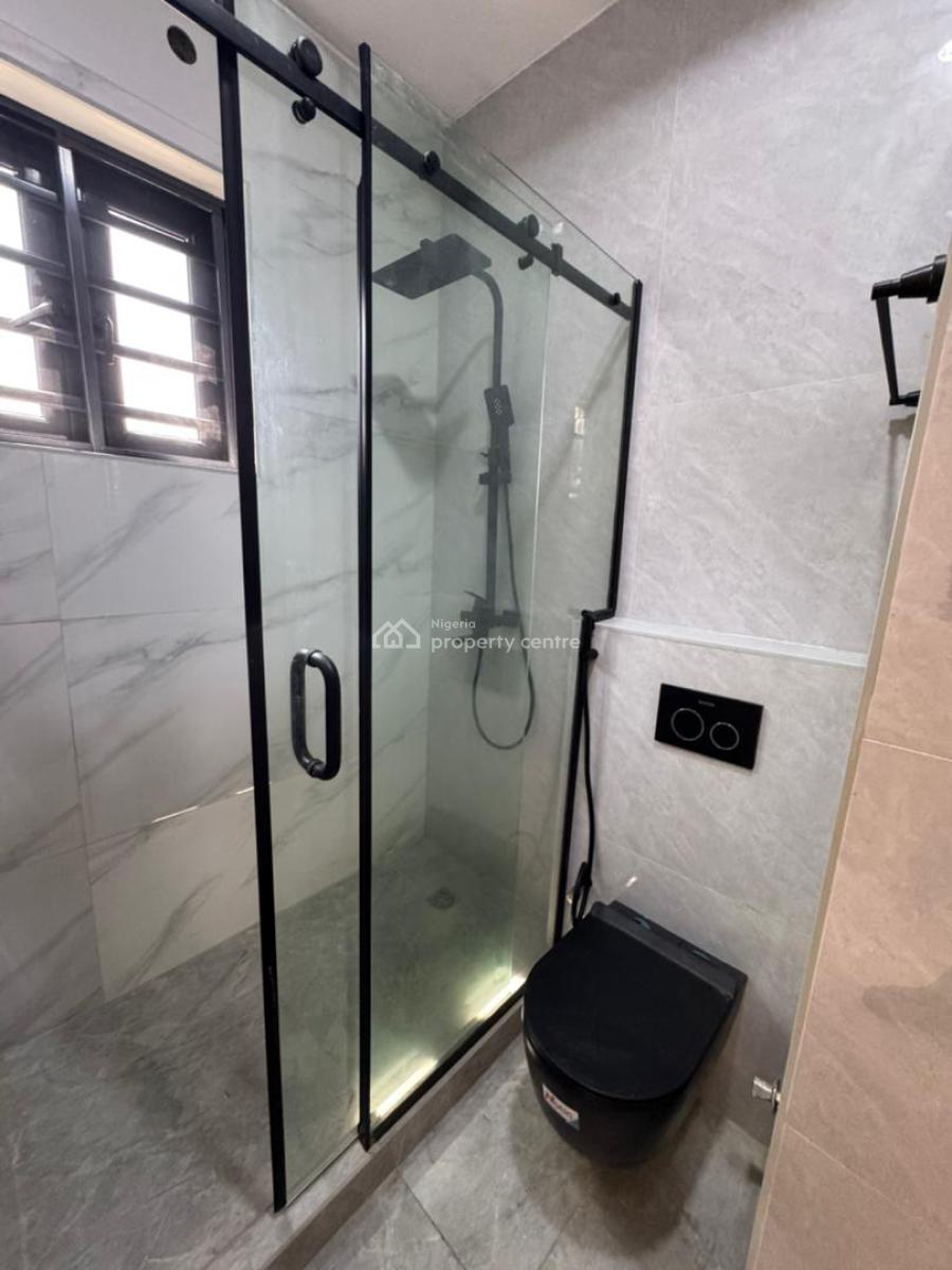 Luxurious 3 Bedroom Apartment, Ikate, Lekki Phase 1, Lekki, Lagos, Flat / Apartment for Sale