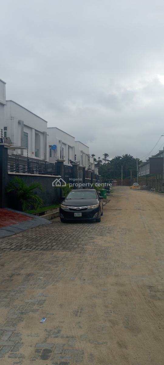 Luxury 5 Bedroom Fully Detached Duplex, Olusesi Street, Lekki Conservation Road, Lekki, Lagos, Detached Duplex Short Let