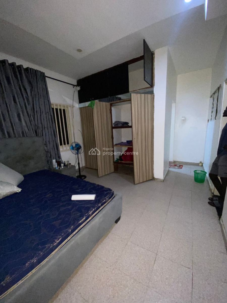 Standard 1 Bedroom Apartment, Off Admiralty Way, Lekki Phase 1, Lekki, Lagos, Mini Flat (room and Parlour) for Rent
