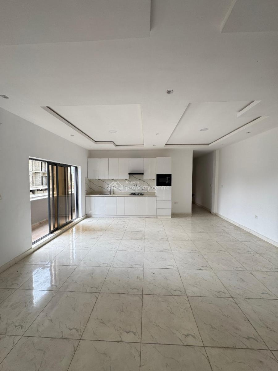 Standard 2 Bedrooms Apartment with 24hrs Security, Lekki Phase 1, Lekki, Lagos, Block of Flats for Sale