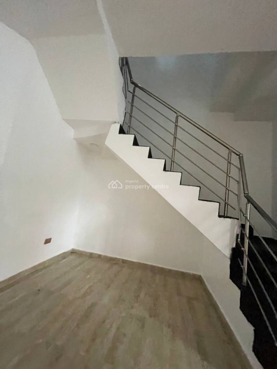 4 Bedroom Duplex(without B/q), Orchid Road, Lekki, Lagos, Semi-detached Duplex for Rent