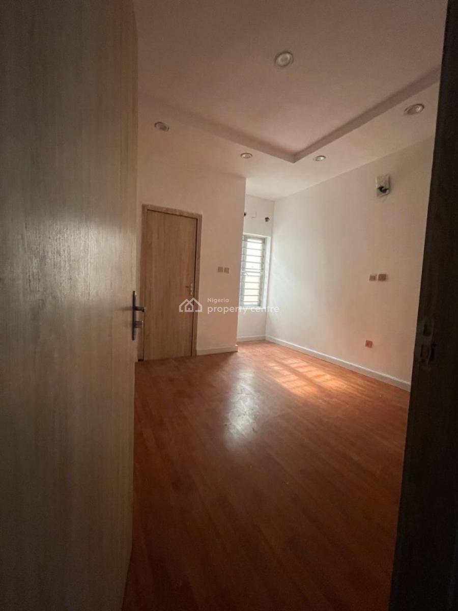 4 Bedroom Duplex(without B/q), Orchid Road, Lekki, Lagos, Semi-detached Duplex for Rent
