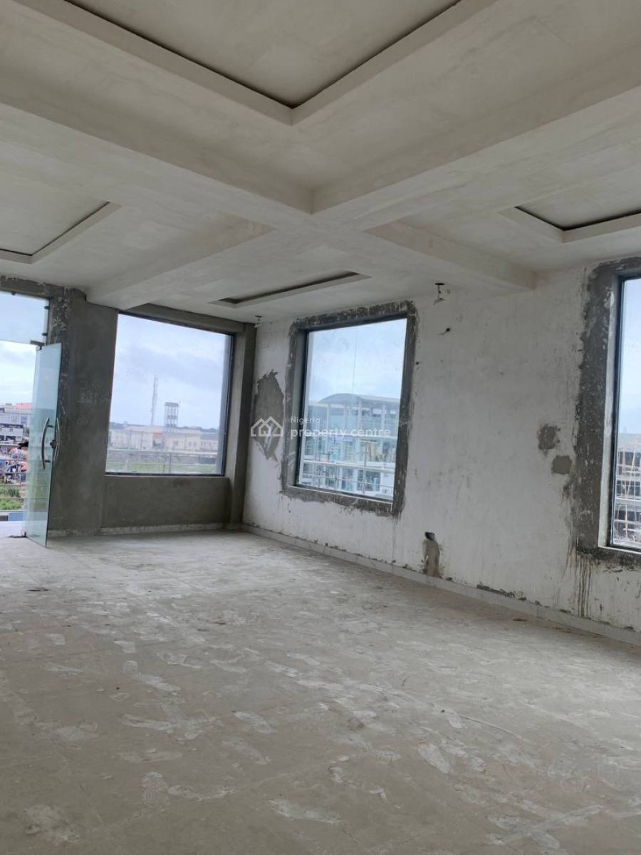 Units of Newly Fully Finished  Office/shop Spaces, Orchid Road, Lekki, Lagos, Office Space for Rent