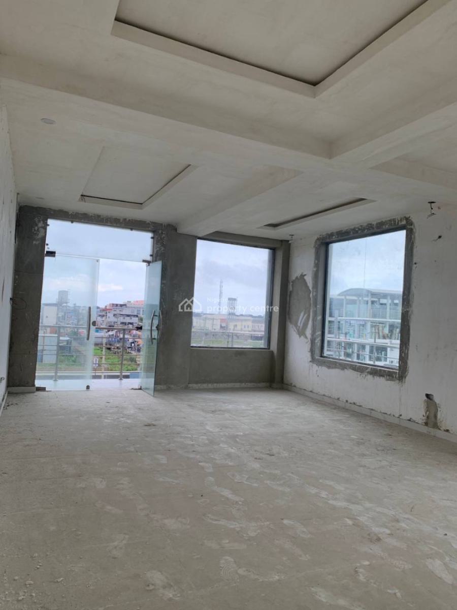 Units of Newly Fully Finished  Office/shop Spaces, Orchid Road, Lekki, Lagos, Office Space for Rent