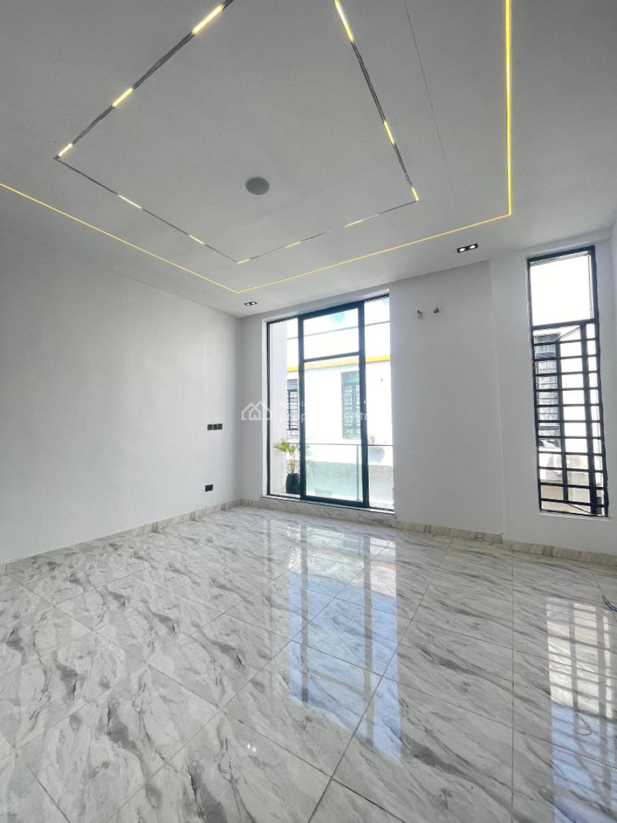 Very Neat, Very Lovely, Very Spacious 3 Bedroom Terrace with Bq, Ikota, Lekki, Lagos, Terraced Duplex for Sale
