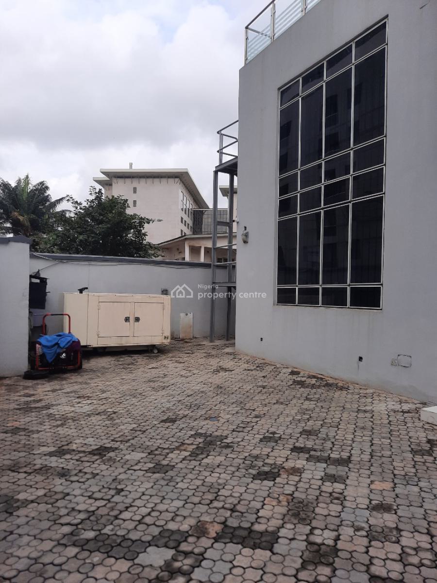 Strategically Located 5 Bedroom Detached Duplex + B.q, Ikeja Gra, Ikeja, Lagos, Detached Duplex for Sale