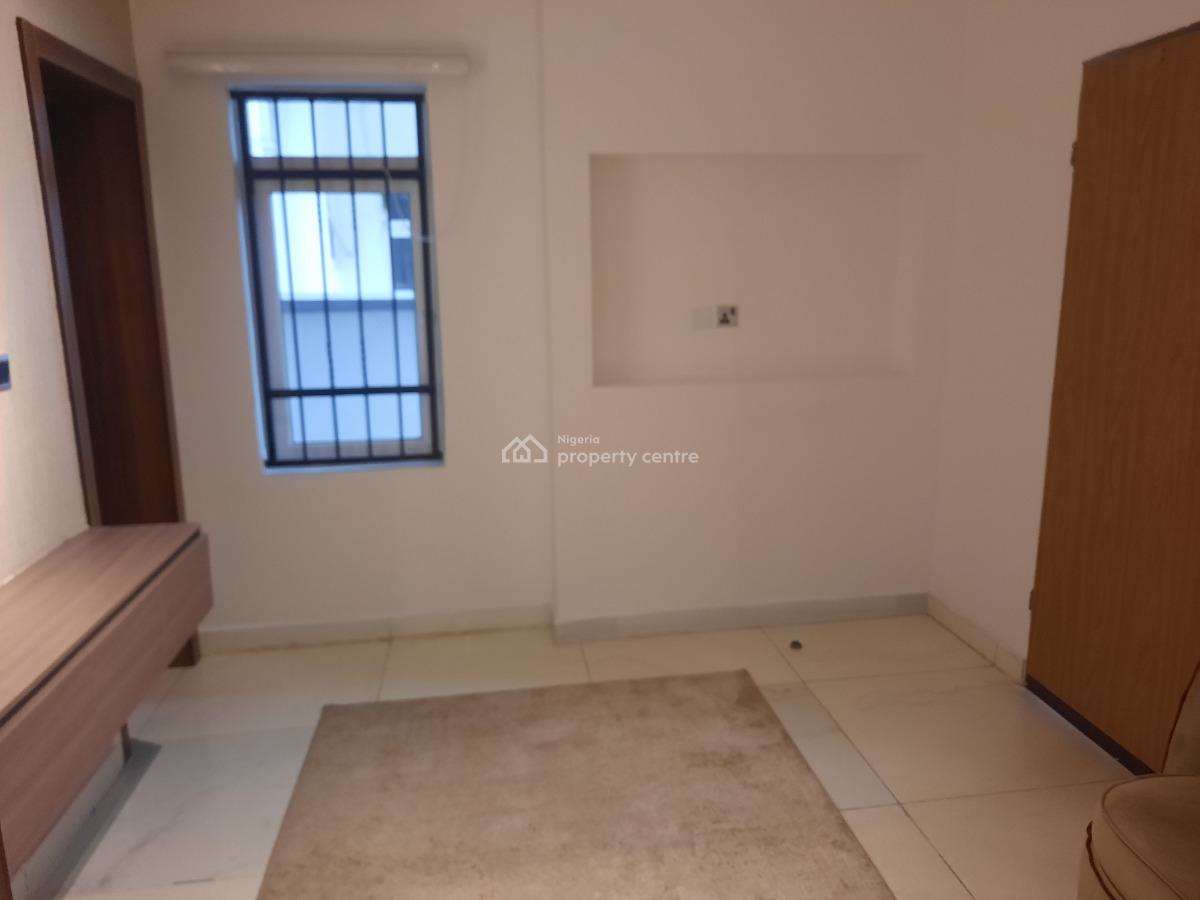 Strategically Located 5 Bedroom Detached Duplex + B.q, Ikeja Gra, Ikeja, Lagos, Detached Duplex for Sale