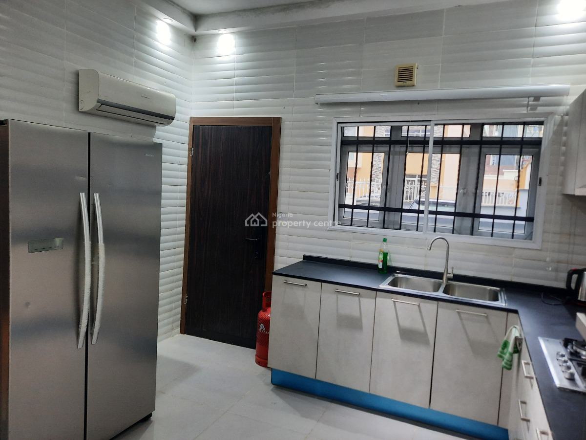 Strategically Located 5 Bedroom Detached Duplex + B.q, Ikeja Gra, Ikeja, Lagos, Detached Duplex for Sale