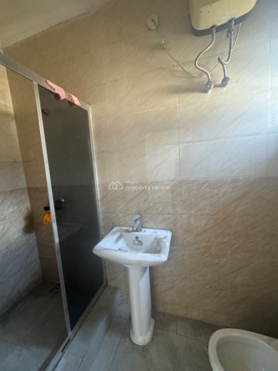 Room Self Contain, Bera Estate, Lekki, Lagos, Self Contain (single Rooms) for Rent