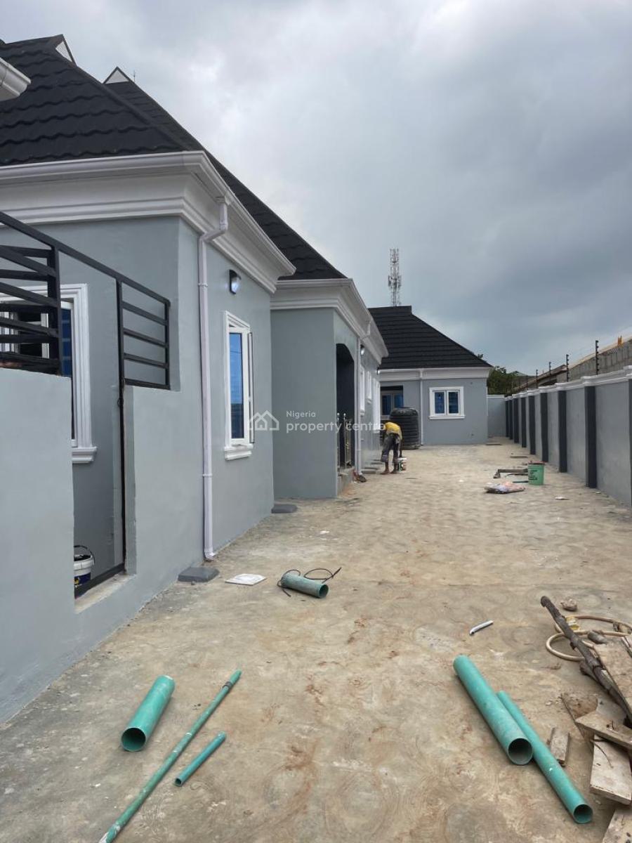 Units of 1,2,&3bedroom Flat, Ikorodu, Lagos, Block of Flats for Sale