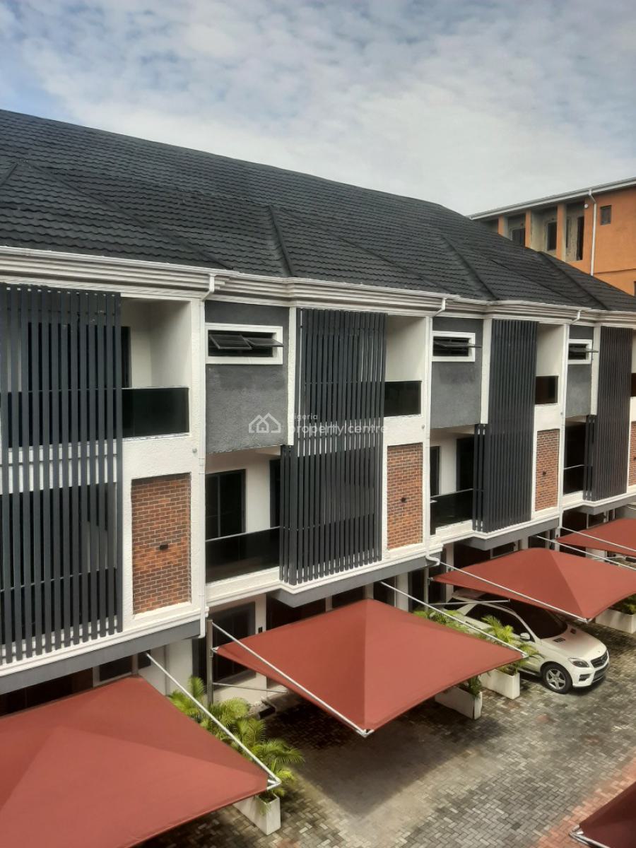 Tastefully Finished and Serviced 4 Bedroom En-suite Townhouse with Fit, Ikate Elegushi, Lekki, Lagos, Terraced Duplex for Sale