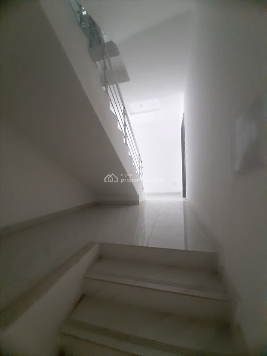 Tastefully Finished and Serviced 4 Bedroom En-suite Townhouse with Fit, Ikate Elegushi, Lekki, Lagos, Terraced Duplex for Sale