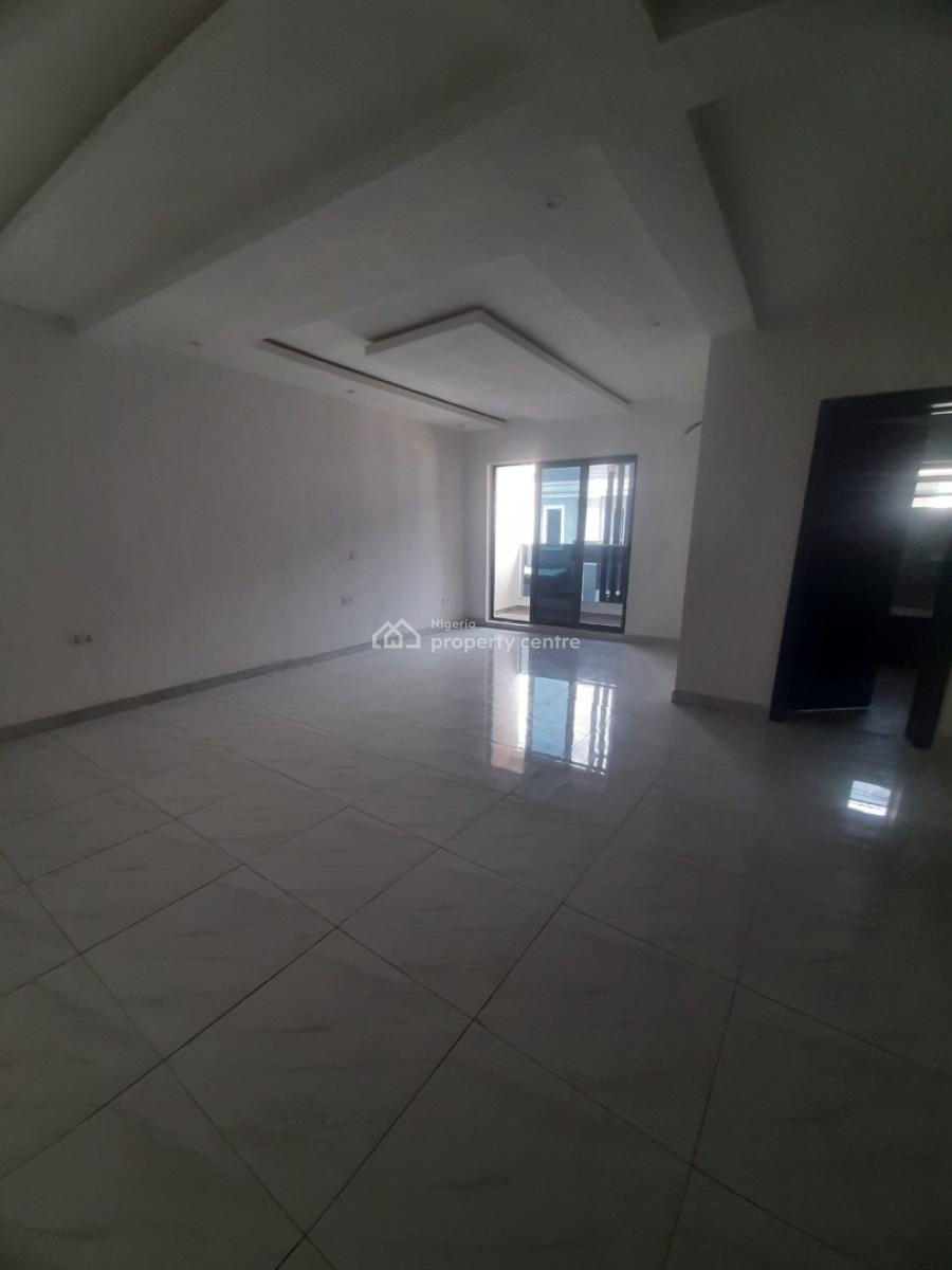 Tastefully Finished and Serviced 4 Bedroom En-suite Townhouse with Fit, Ikate Elegushi, Lekki, Lagos, Terraced Duplex for Sale