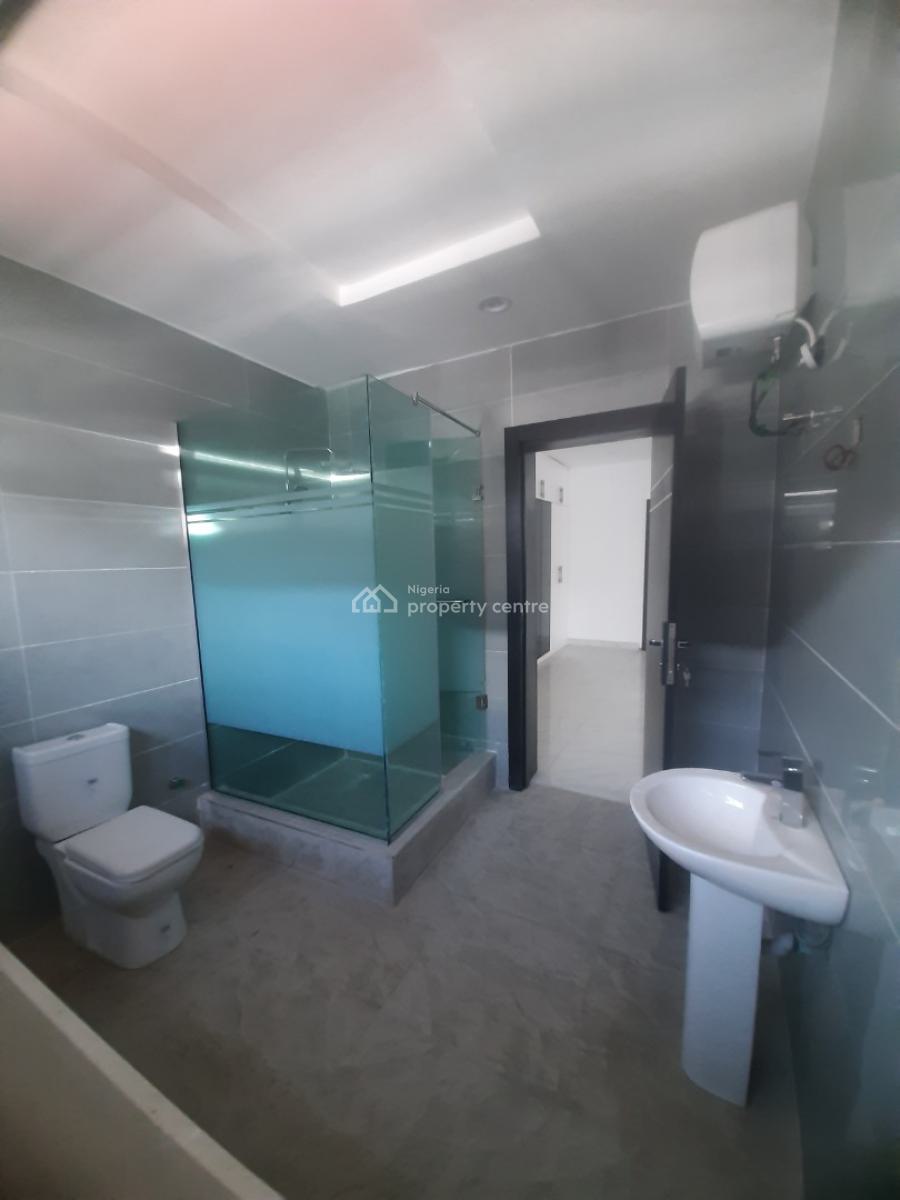 Tastefully Finished and Serviced 4 Bedroom En-suite Townhouse with Fit, Ikate Elegushi, Lekki, Lagos, Terraced Duplex for Sale