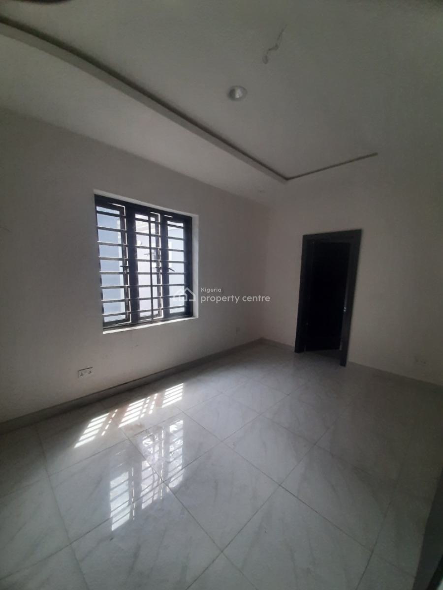 Tastefully Finished and Serviced 4 Bedroom En-suite Townhouse with Fit, Ikate Elegushi, Lekki, Lagos, Terraced Duplex for Sale