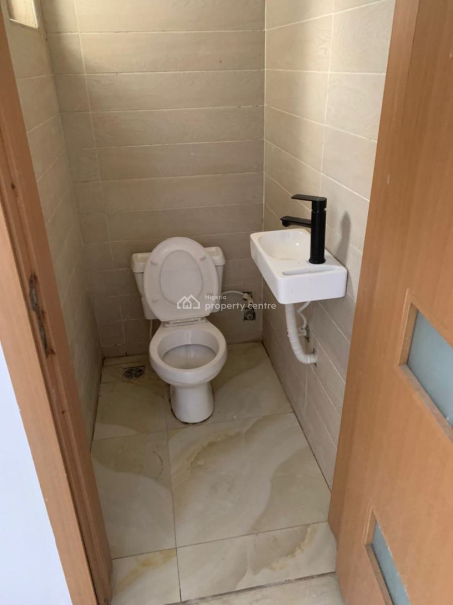 4 Bedroom Semi Detached Duplex, Lekki, Lagos, Flat / Apartment for Rent