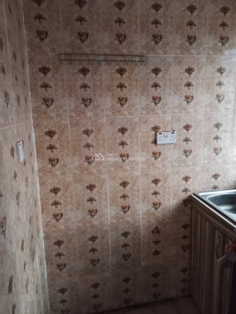 Specious Miniflat at Magodo Isheri, Magodo Isheri Phase 1, Magodo, Lagos, Mini Flat (room and Parlour) for Rent