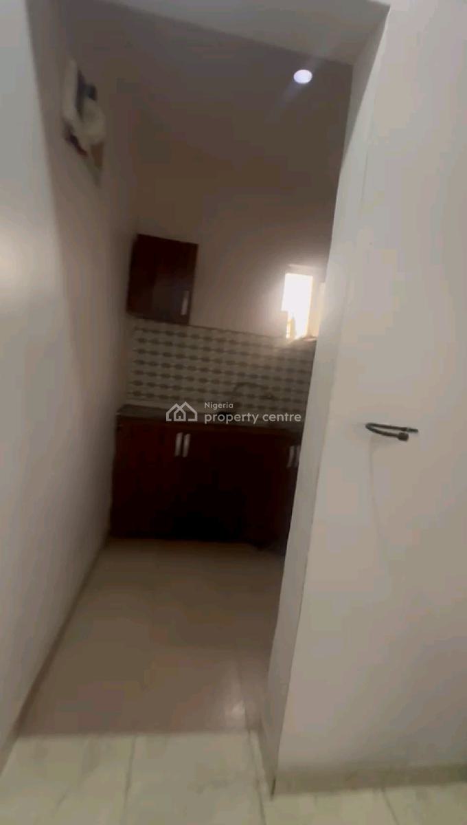 Standard Room Self Contained, Akoka, Akoka, Yaba, Lagos, Self Contain (single Rooms) for Rent