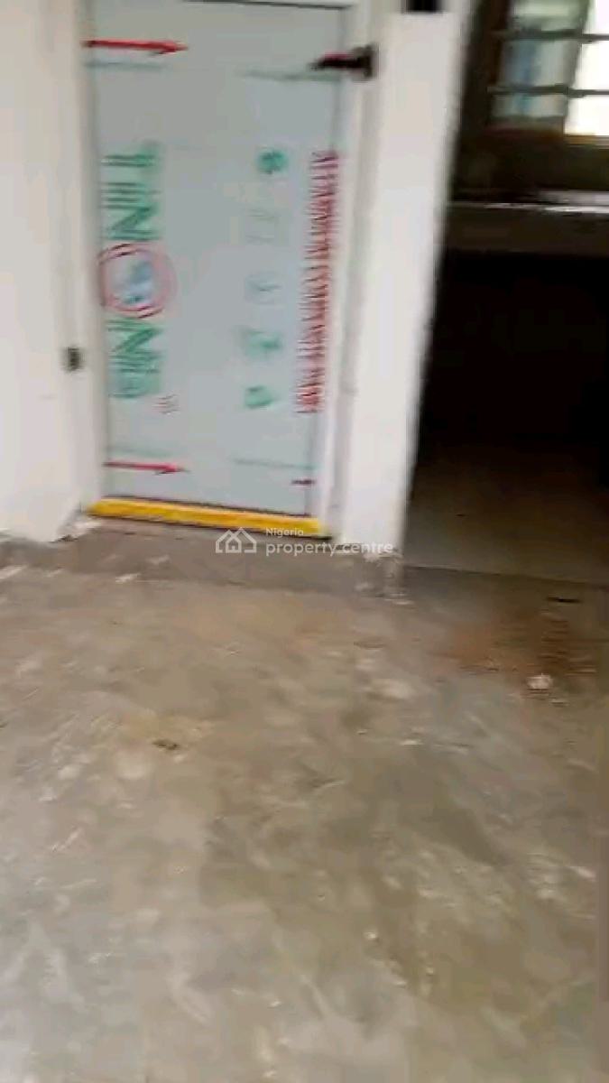 Standard and Executive Room Self Contain, Shomolu, Lagos, Self Contain (single Rooms) for Rent