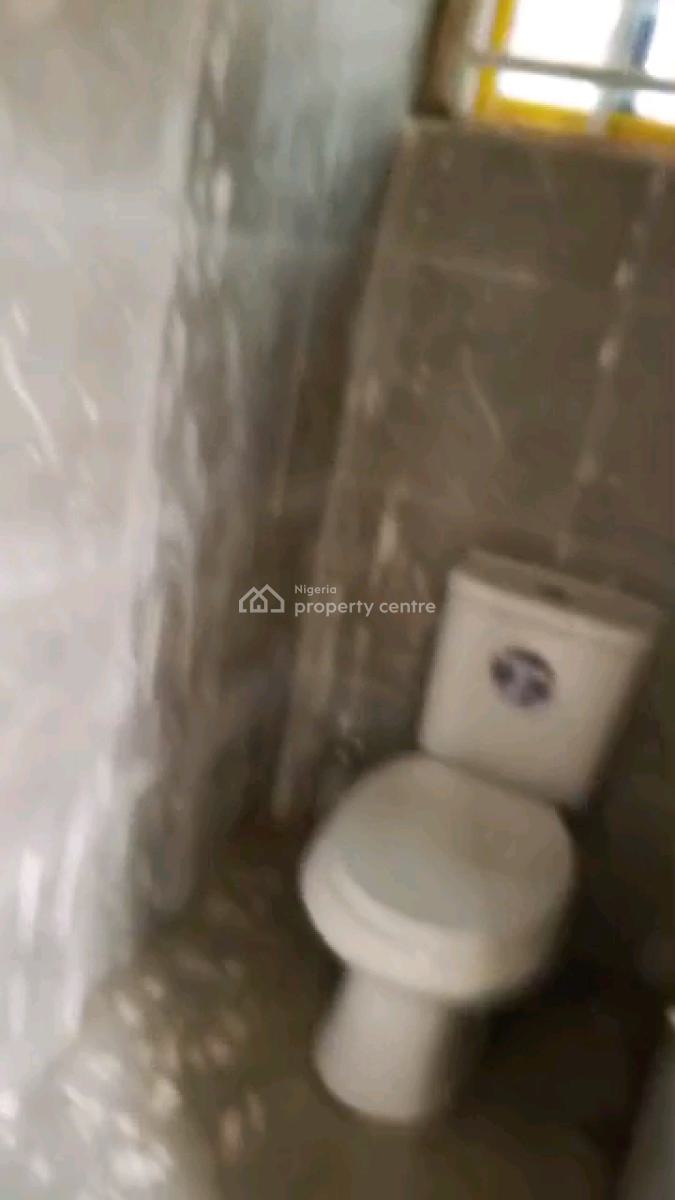Standard and Executive Room Self Contain, Shomolu, Lagos, Self Contain (single Rooms) for Rent