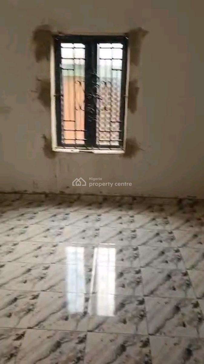 Newly Built and Standard 2 Bedroom Flat, Alagomeji, Yaba, Lagos, Flat / Apartment for Rent
