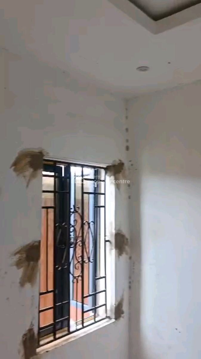 Newly Built and Standard 2 Bedroom Flat, Alagomeji, Yaba, Lagos, Flat / Apartment for Rent