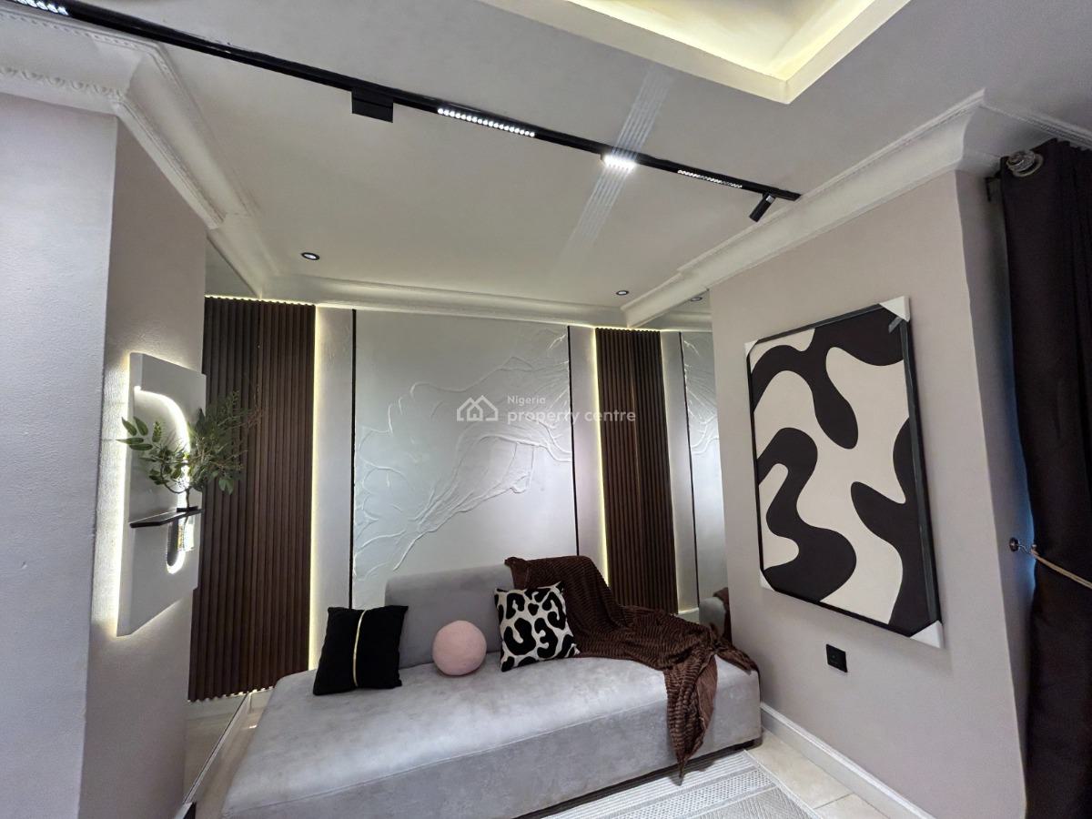2 Bedroom Apartment, Lekki Phase 1, Lekki, Lagos, Flat / Apartment Short Let