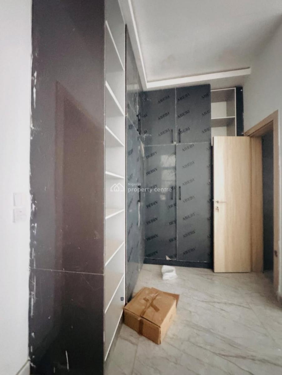 4 Bedroom Apartment, Lekki Phase 1, Lekki, Lagos, Terraced Duplex for Rent