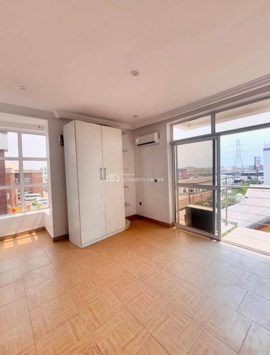Beautiful 2 Bedroom Spacious Apartment, Chevron, Lekki, Lagos, Flat / Apartment for Sale