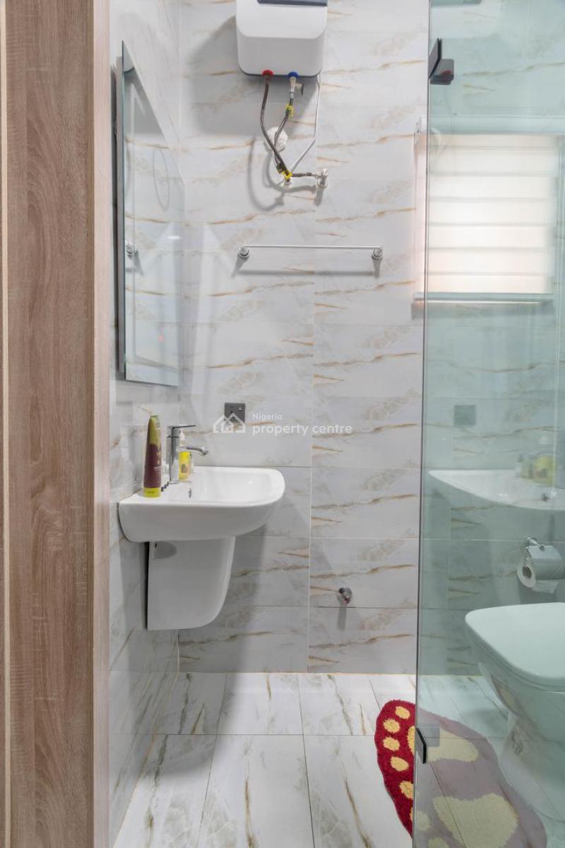 Luxury 2 Bedrooms with Ps5, Gym, Swimming Pool, Meadow Hall Way, Ikate, Lekki, Lagos, Flat / Apartment Short Let