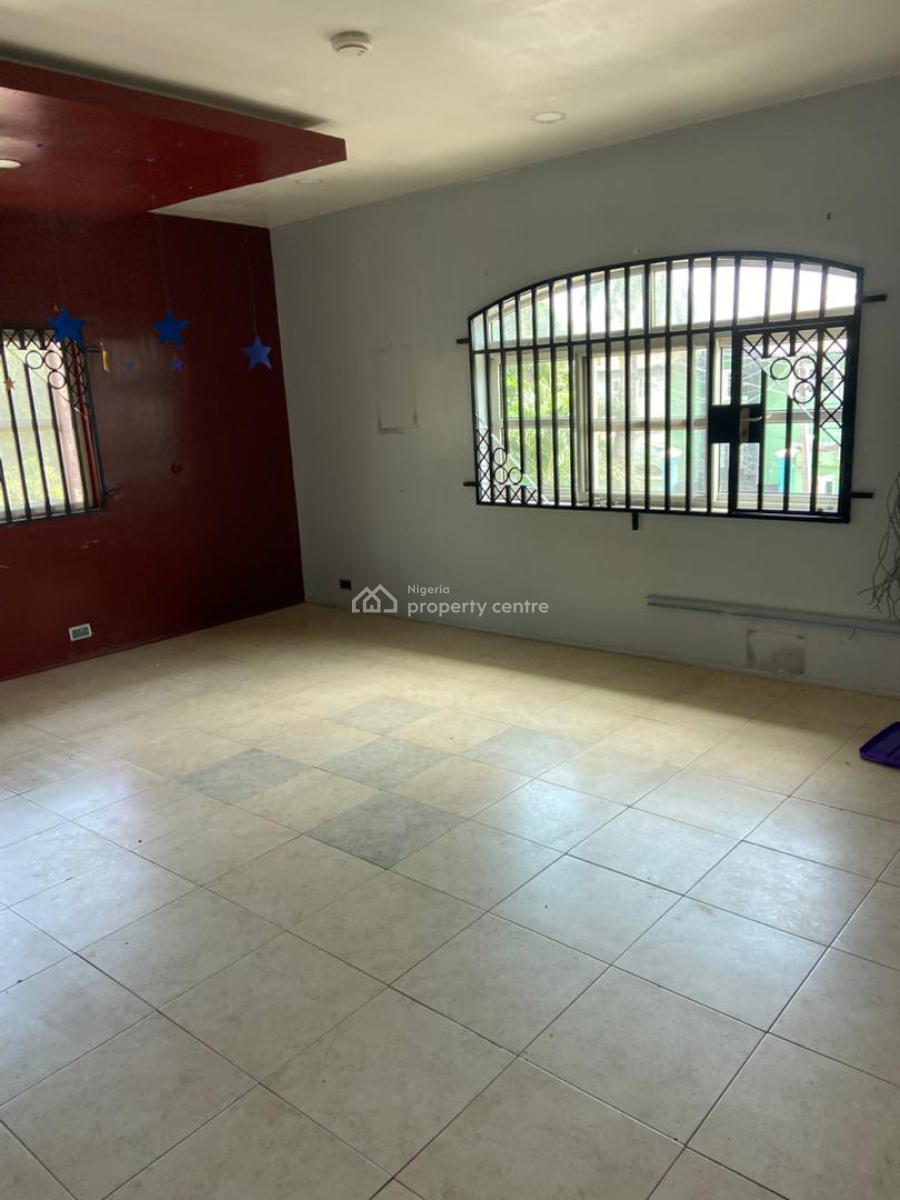 Well Maintained 5 Bedroom House with 2 Rooms Bq and Swimming Pool, Off Admiralty Way, Lekki Phase 1, Lekki, Lagos, Detached Duplex for Rent