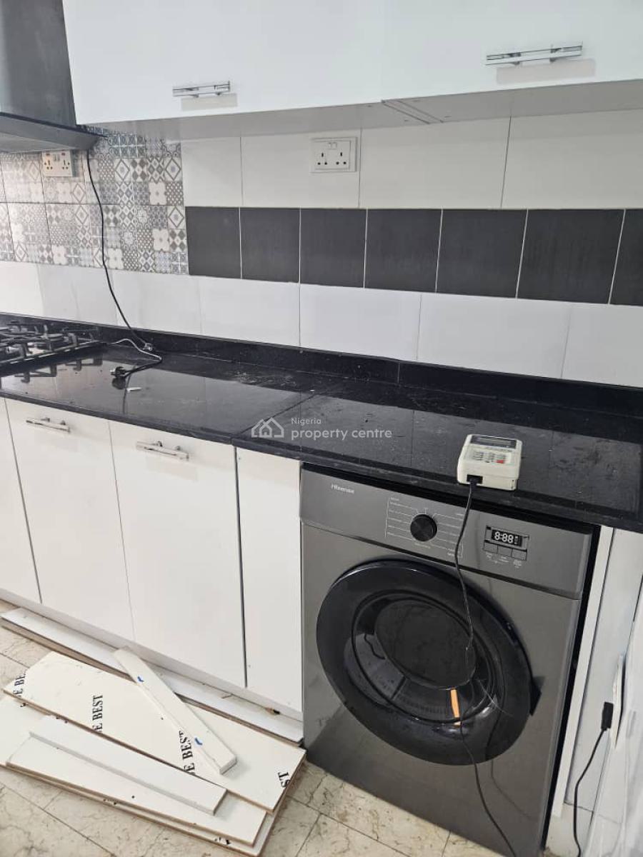 Fully Serviced Spacious 2 Bedroom Apartment, Off Ligali Ayorinde Street, Victoria Island (vi), Lagos, Flat / Apartment for Rent