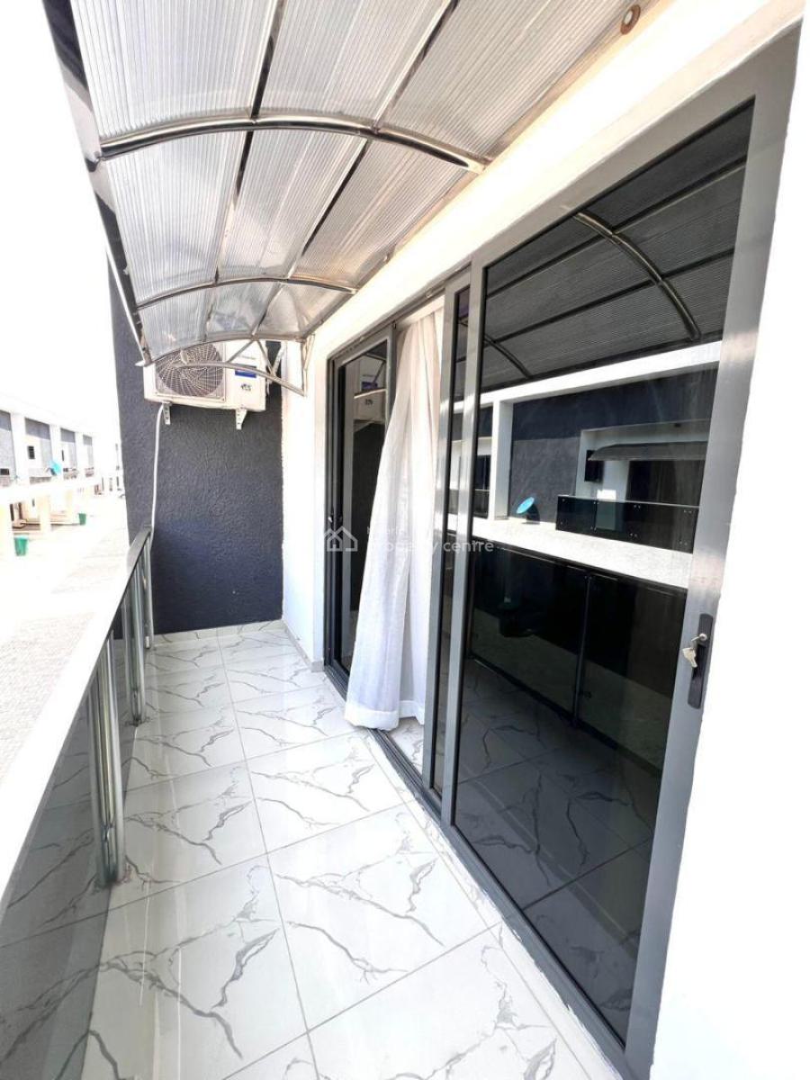 Luxury 3 Bedroom with Swimming Pool, Gym & Balcony, Mobile Road, Lekki, Ilaje, Ajah, Lagos, House Short Let