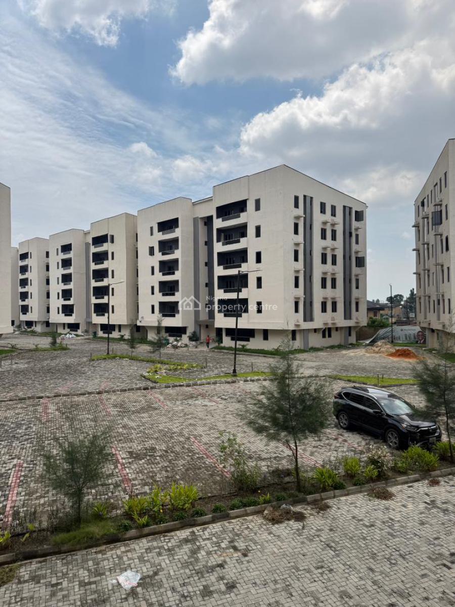 Beautifully Constructed 3 Bedroom Apartments, Surulere, Lagos, Flat / Apartment for Sale