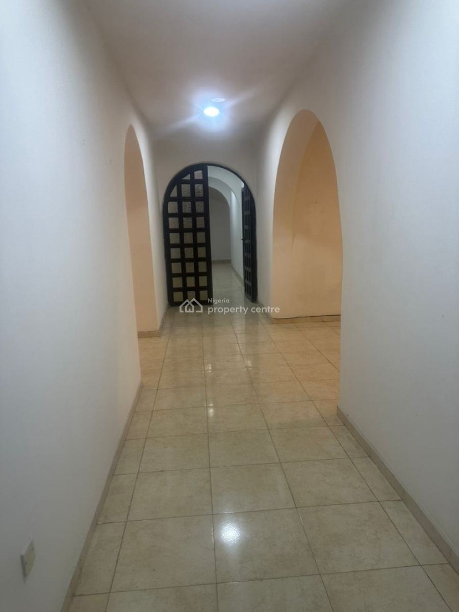 3 Bedroom Apartment with Bq on Strategic Environment, Ikoyi, Lagos, Flat / Apartment for Rent