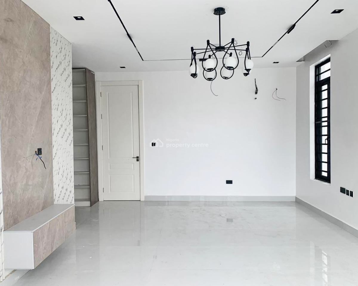 5 Bedroom Fully Detached House, Lekki Phase 1, Lekki, Lagos, Detached Duplex for Sale