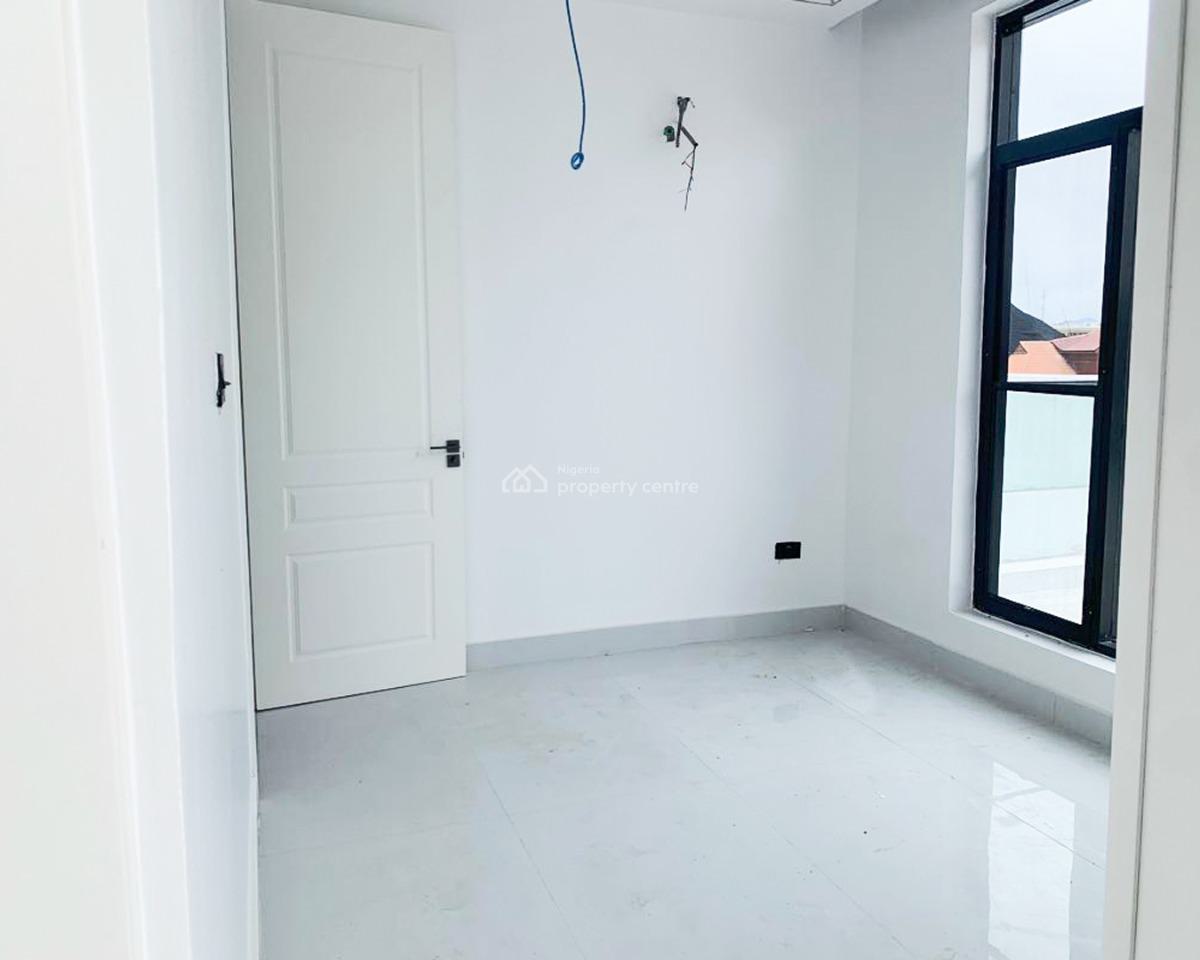 5 Bedroom Fully Detached House, Lekki Phase 1, Lekki, Lagos, Detached Duplex for Sale