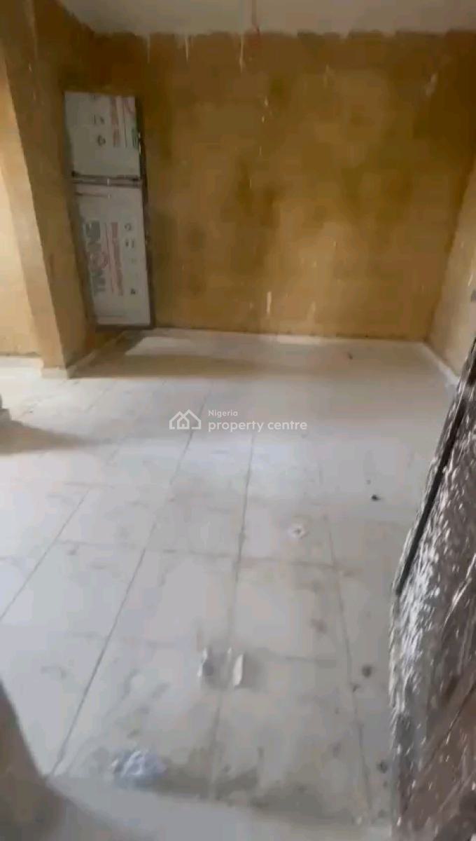 Standard and Spacious Room Self Contain, Shomolu, Lagos, Self Contain (single Rooms) for Rent