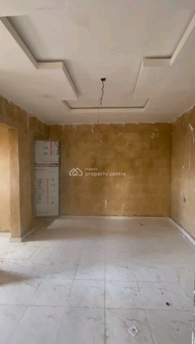 Standard and Spacious Room Self Contain, Shomolu, Lagos, Self Contain (single Rooms) for Rent