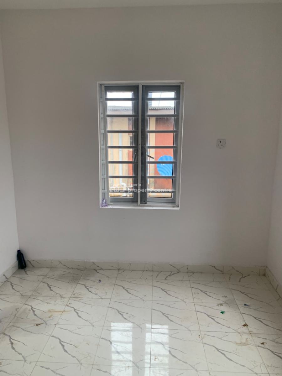 Luxury Mini Flat, Olowora, Magodo, Lagos, Mini Flat (room and Parlour) for Rent