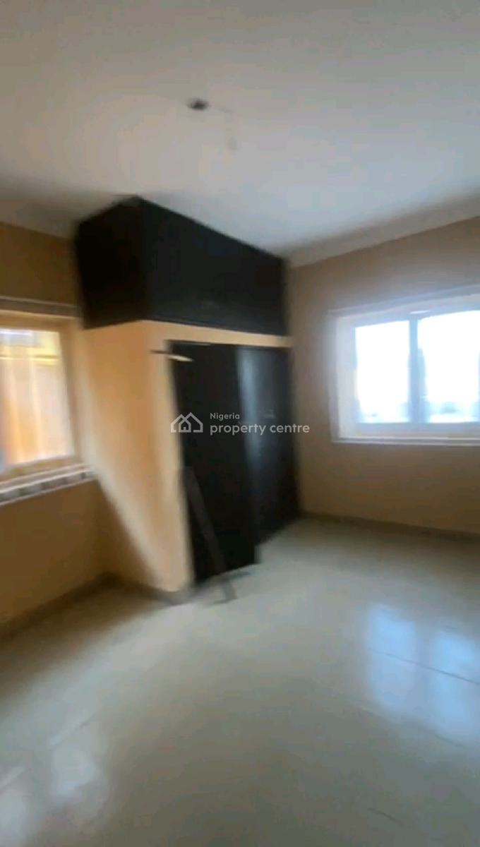 Standard and Executive 3 Bedroom Flat, Soluyi, Gbagada, Lagos, Flat / Apartment for Rent