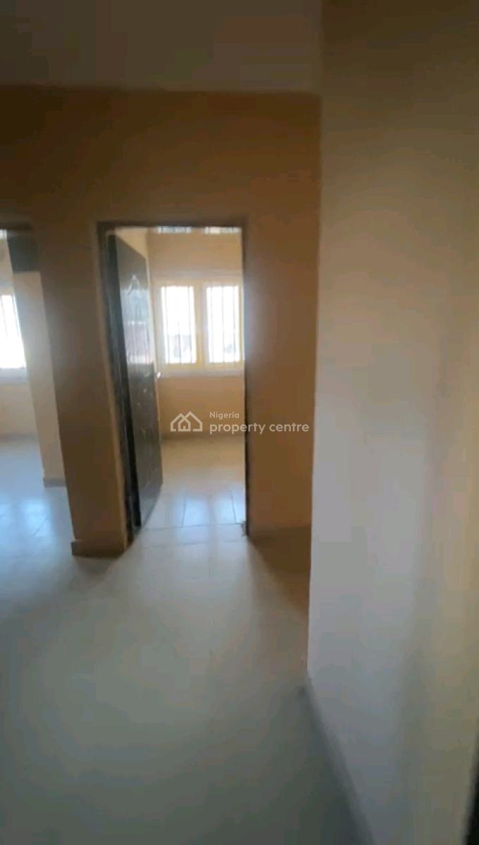 Standard and Executive 3 Bedroom Flat, Soluyi, Gbagada, Lagos, Flat / Apartment for Rent
