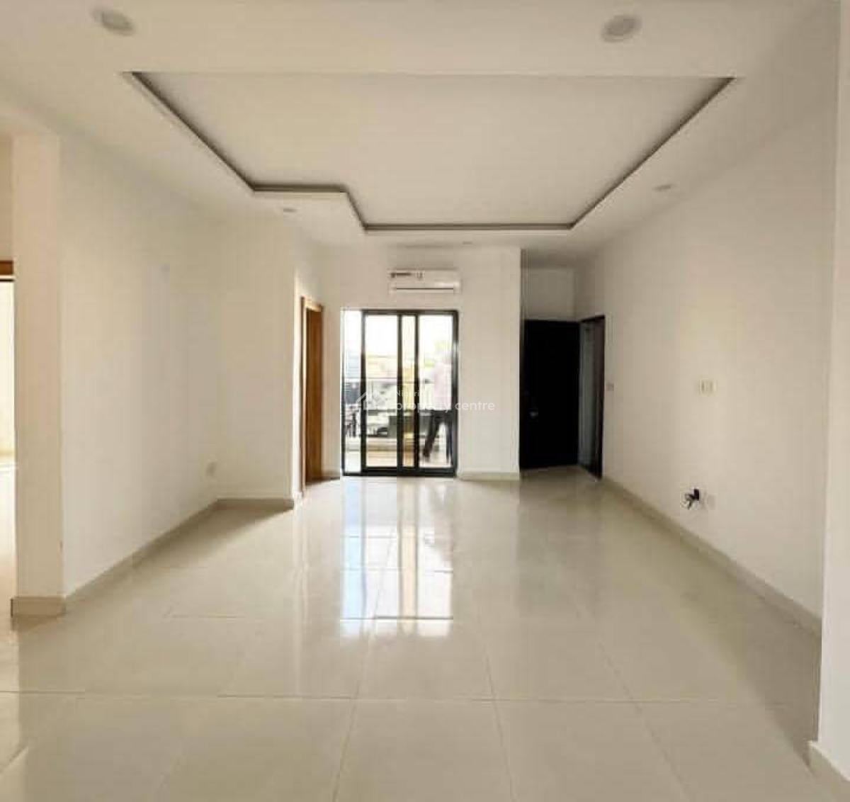 1 Bedroom Flat, Off Domino Pizza, Ologolo, Lekki, Lagos, Mini Flat (room and Parlour) for Rent