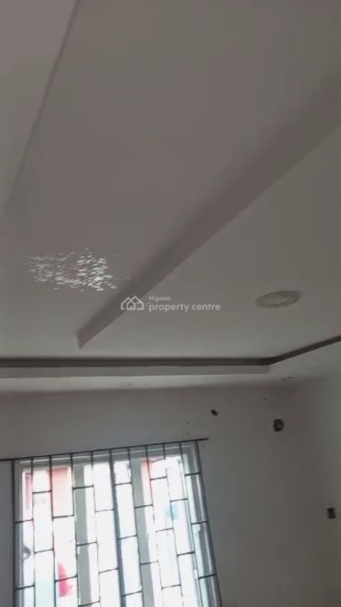 Neatly Used Spacious Mini Flat, Fola Agoro, Yaba, Lagos, Mini Flat (room and Parlour) for Rent