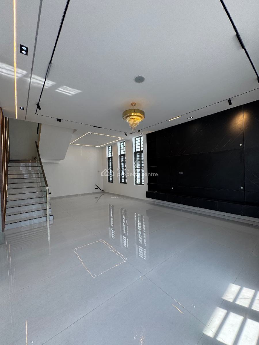 Massive 5 Bedroom House with Pool, Gazebo & Rooftop, Chevron, Lekki, Lagos, Detached Duplex for Sale